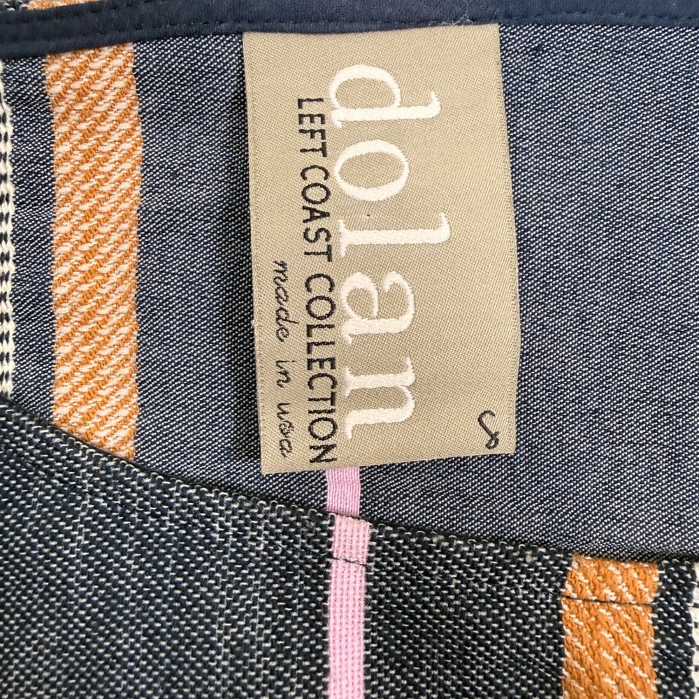 Dolan Left Coast Collection Womens Small‎ Striped Bell Sleeve Boat Neck Top Navy - Picture 4 of 9